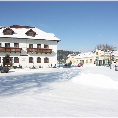 Hotel Stara Skola Sloup  Exterior foto