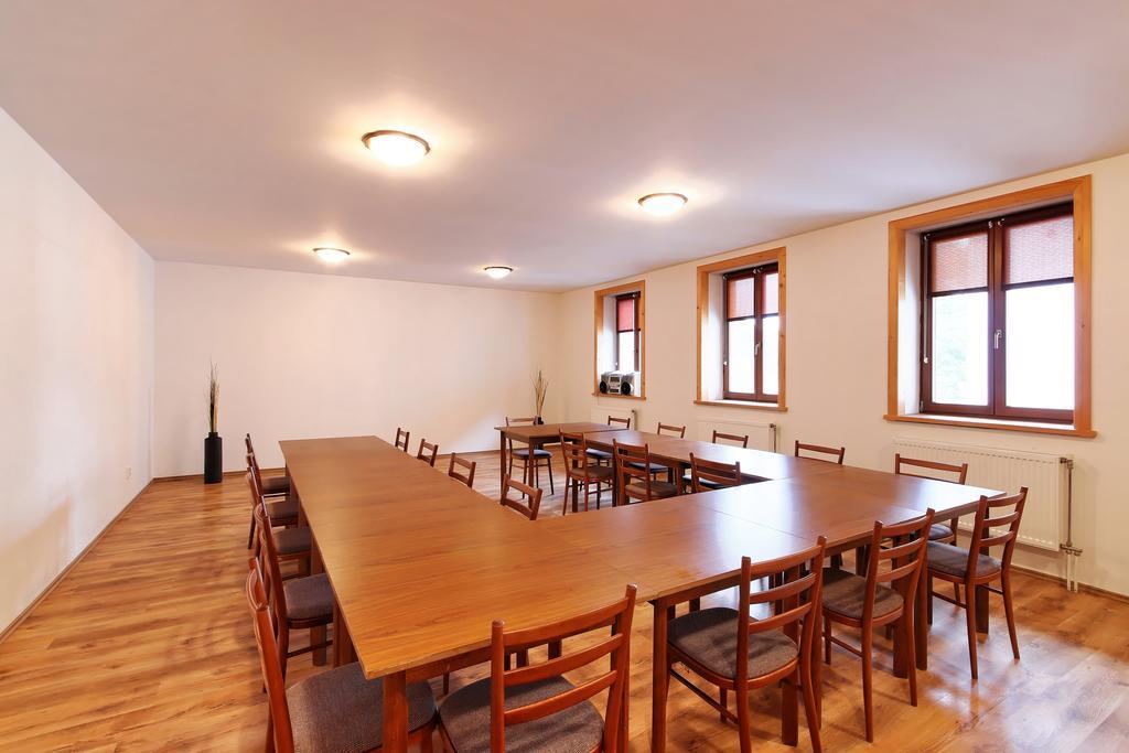 Hotel Stara Skola Sloup  Exterior foto
