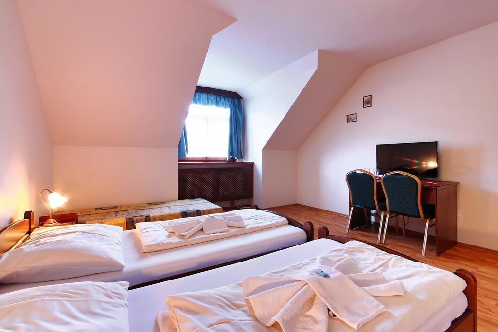 Hotel Stara Skola Sloup  Exterior foto