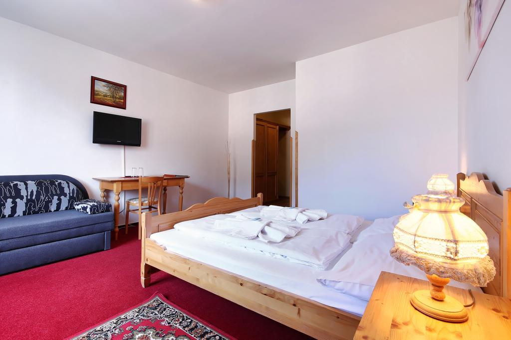 Hotel Stara Skola Sloup  Exterior foto